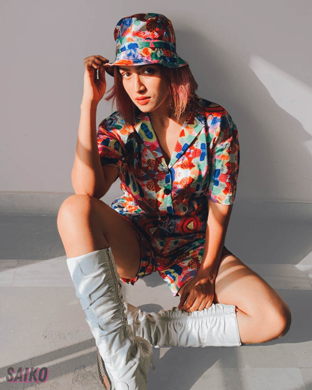 COLOUR ME WITH EVERYTHING SHORT