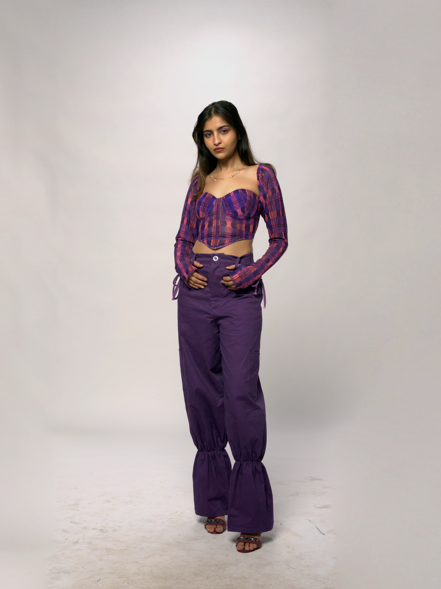 Violet waist cut trousers