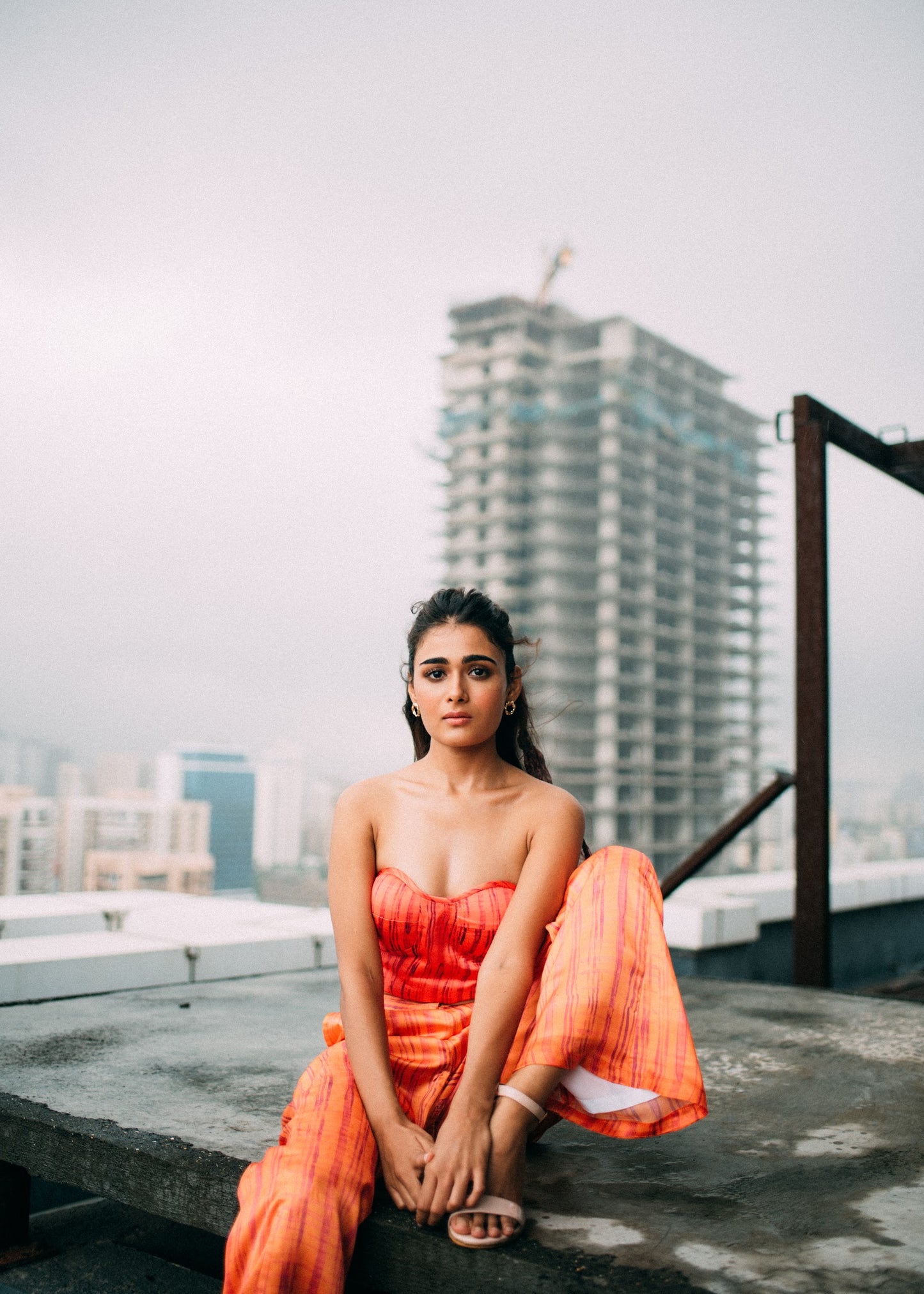 MOTION THROUGH ORANGE AND RED COORD SET